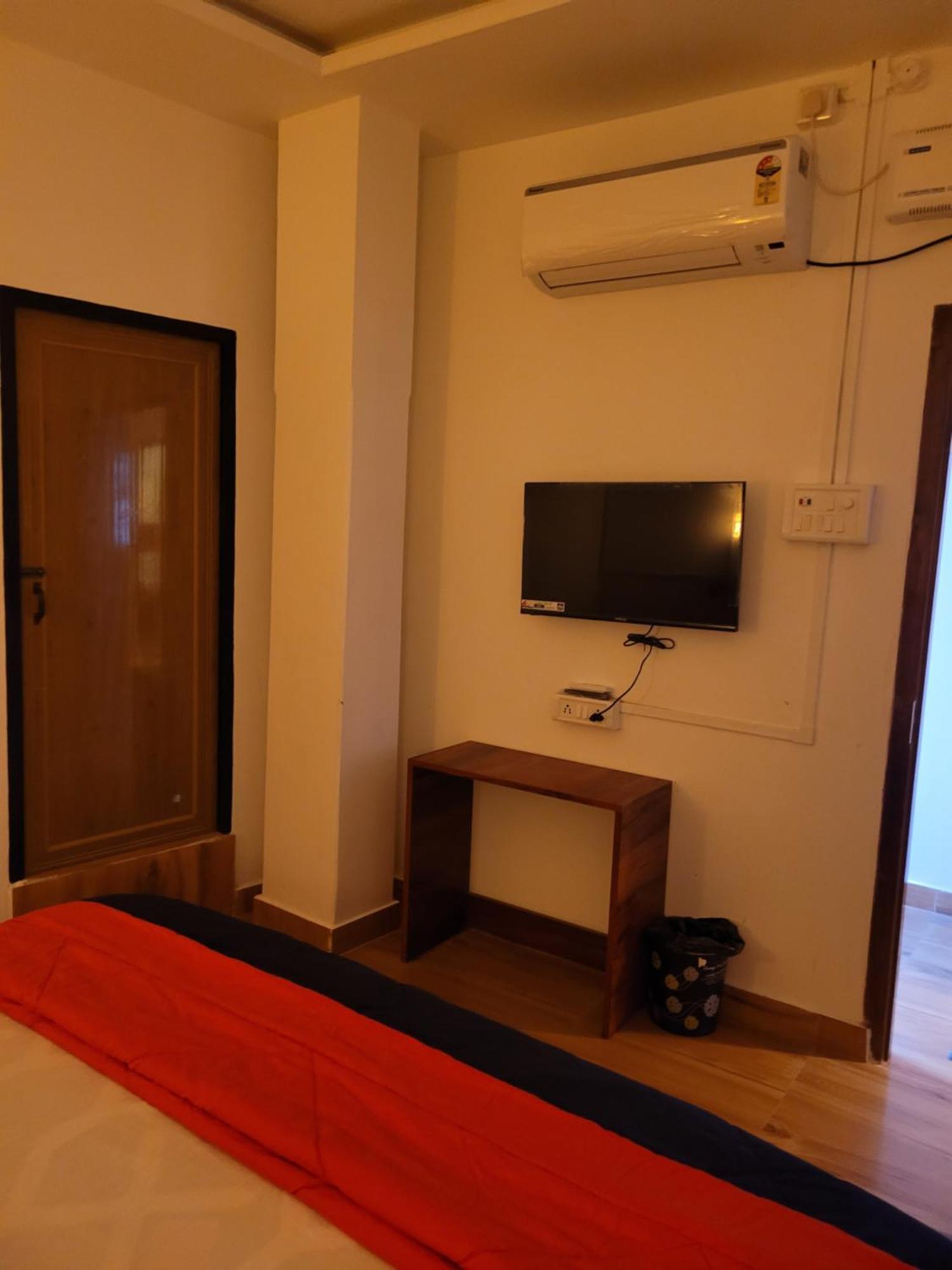 Dream Lodging Silchar Buitenkant foto
